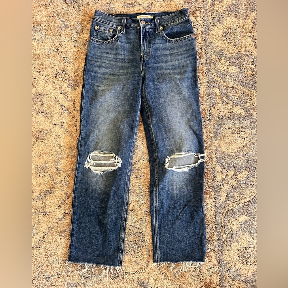 Levi’s low rise pro distressed jeans
